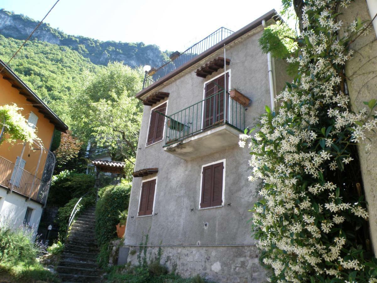 Casa Cubo Villa Varenna Exterior foto
